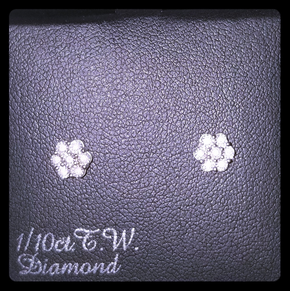 Diamond cluster earrings